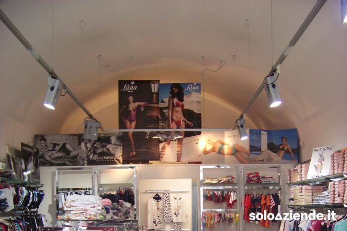 Vendita Commercio al dettaglio non alimentare VENDITA ATTIVITA  DI MODA INTIMO a Montefiascone (VT)